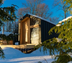 Двухместный Барнхаус на берегу озера в ЭкоPort на Отрадном