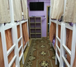Койко-место в женском номере на 8 человек в Hostel03Rus