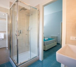 Двухместный номер Standard с балконом двуспальная кровать в BB Olas Del Mar