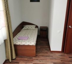 Трёхместный номер Standard с балконом в Гостевой дом