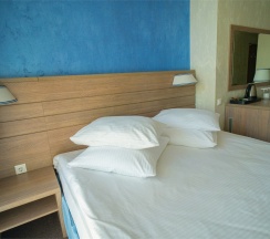 Делюкс в Аристократ