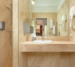 Стандарт на 4 этаже в Пятый угол