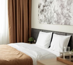 Двухместный номер Superior с видом на парк двуспальная кровать в TÖR`RE Astana by Wyndham