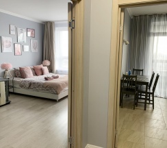 1-комнатные апартаменты люкс в Comfort & Relax Home (Комфорт энд Релакс Хоум) на улице Константина Федина