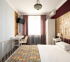 Комфорт с большой кроватью в Дом ученых