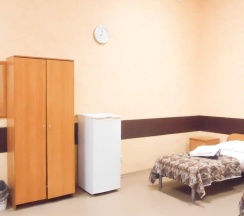 Кровать в 4-местном общем номере в Smart Hotel KDO Сызрань