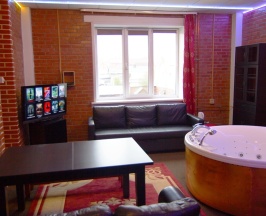Аква Люкс с джакузи в Guest house Happy family