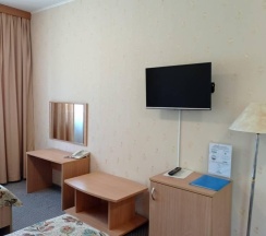 Номер полулюкс с 4 односпальными кроватями в Печора