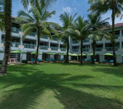 Номер Deluxe с видом на сад в The Briza Beach Resort Khaolak