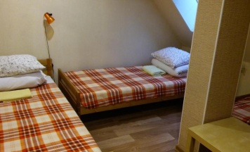 Кровать в 5-местном общем женском номере в Green Point