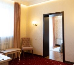 Luxe Family в Hotel Villa MARALIS