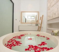 Номер Grand в Dhevan Dara Resort & Spa