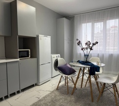 Просторная 2-комнатная квартира на Даниялова 101 в Как Дома 05