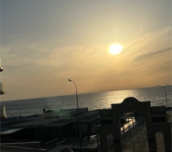 Двухкомнатный апартамент премиум с видом на море 3-82 в Solarhouse на берегу