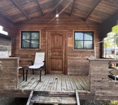 Трёхместный коттедж рядом с пляжем в Pitsunda House