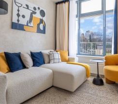 Двухкомнатные апартаменты LUX с одной спальней (2 этаж) в Real Apartments Sochi