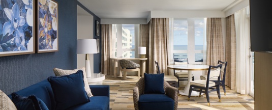Двухместный люкс Executive c 1 комнатой с балконом (двуспальная кровать) в Fontainebleau Miami Beach