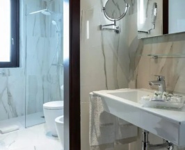 Двухместный номер Comfy (2 отдельные кровати) в Отель C-Hotels Concorde