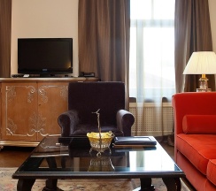 Номер Делюкс в Pontos Plaza