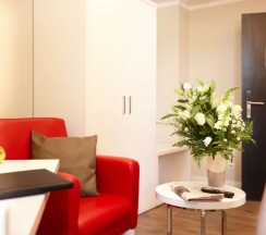 Двухместный номер Comfort двуспальная кровать в Hotel Domicil Hamburg by Golden Tulip