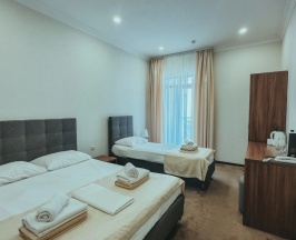 Трёхместный номер Стандарт с видом на море в Нарт