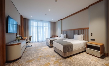 Номер улучшенный с 2 односпальными кроватями в Источник