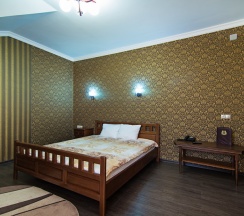 Стандартный улучшенный номер в Hotel X.O.