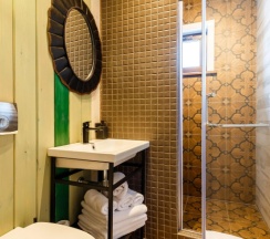 Коттедж Дуплекс с балконом и с красивым видом из окна в Заречье