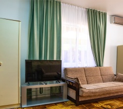 Люкс 5+1 двухкомнатный в Камелот