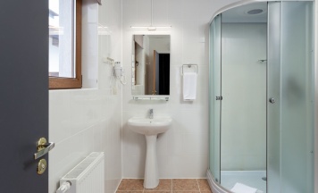 Шале 28 Стандарт без балкона (две раздельные кровати) в Шале 28