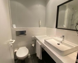 Четырёхместный номер Comfort в Park Hotel Hamburg Arena