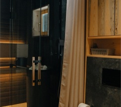 Лодж 2 с бесплатной сауной + Безлимитное посещение ЕлятыПарка в ЕлятыЛодж