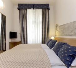 Четырёхместный номер Standard в Hotel Tivoli Prague