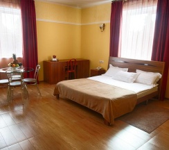 2-местный номер стандарт улучшенный в Вокруг света