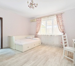 Шестиместный номер Economy в Прованс