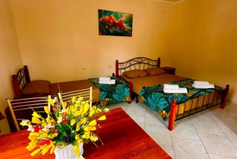 Гагра: Гостевой дом Морские истории