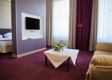 Suite "River Side" в The Bridge hotel