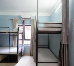 Кровать в общем номере в Ha Long Bay Fancy Hostel
