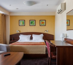 Полулюкс в Azimut