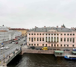 Улучшенный номер с видом на город в Taleon Imperial Hotel