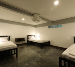 Трёхместный номер Standard в Balcony Party Hostel Beachfront - Adults Only
