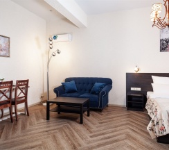 Студио Делюкс в Облака