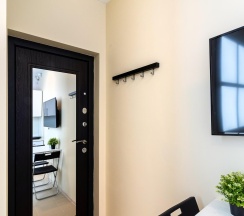 1-комнатные апартаменты эконом с 1 двуспальной кроватью (без окна) в Prim Rooms Apt Apartments (Прим Румс Апт Апартментс)