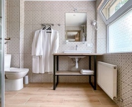 Стандарт двухместный без балкона в Volna Family Resort