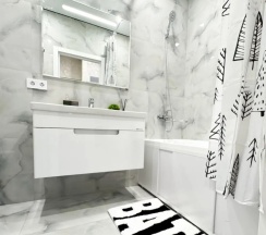 Апартаменты с балконом в Апартаменты Like Home на Земнухова 2