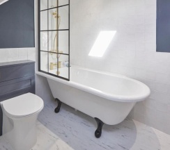 Коттедж с 5 комнатами в Host Stay Castle View