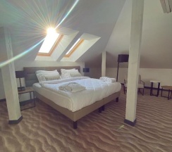 Апартаменты в двух уровнях, кровать+диван №61 в Park House