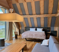 АРК-шале ПРЕМИУМ (Губернаторский) 1 DBL 2 SNGL 1line (sea view) в Titovka arctic river park