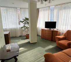 De Luxe в Мирит