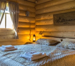 Изба категории студия в Остров